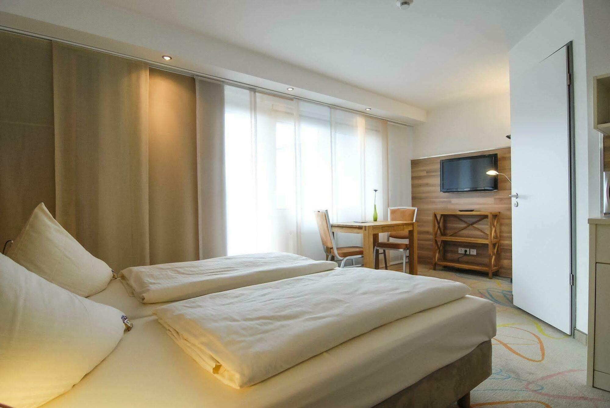 Petul Apart Hotel City Garden エッセン エクステリア 写真